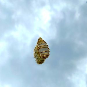 Rainbow Moonstone Pendant